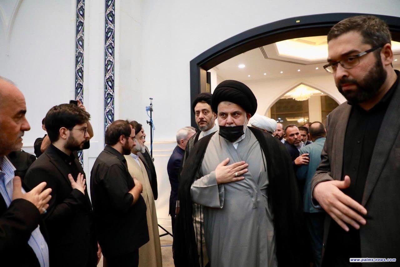 زعيم التيار الوطني الشيعي السيد مقتدى الصدر، يحضر مجلس عزاء عائلة بحر العلوم في النجف الأشرف.